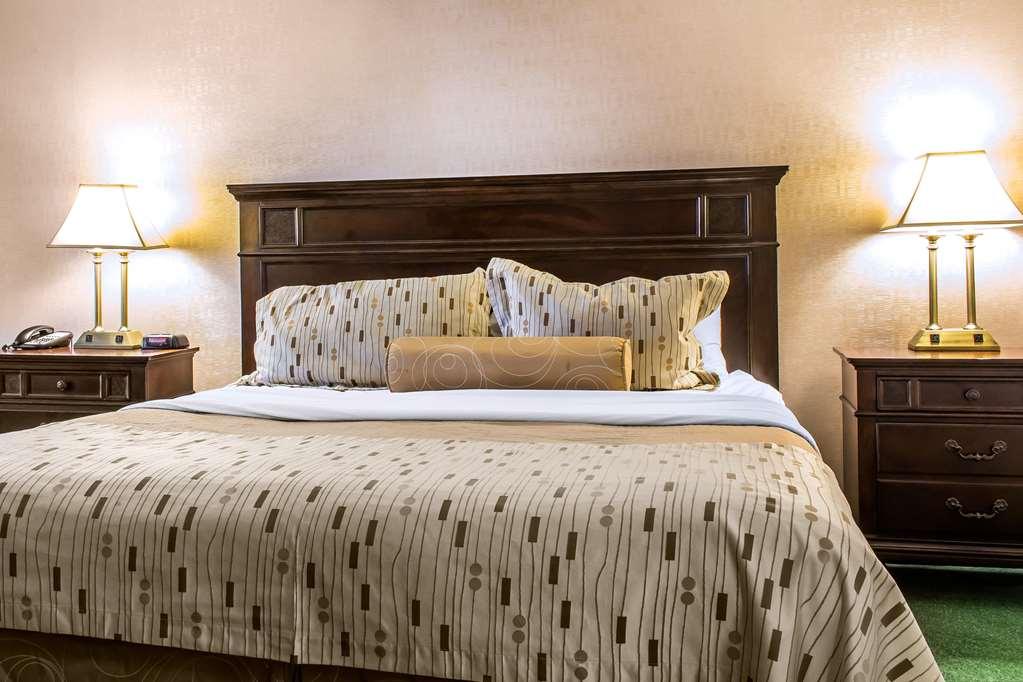 Clarion Hotel Philadelphia International Airport Есингтън Стая снимка